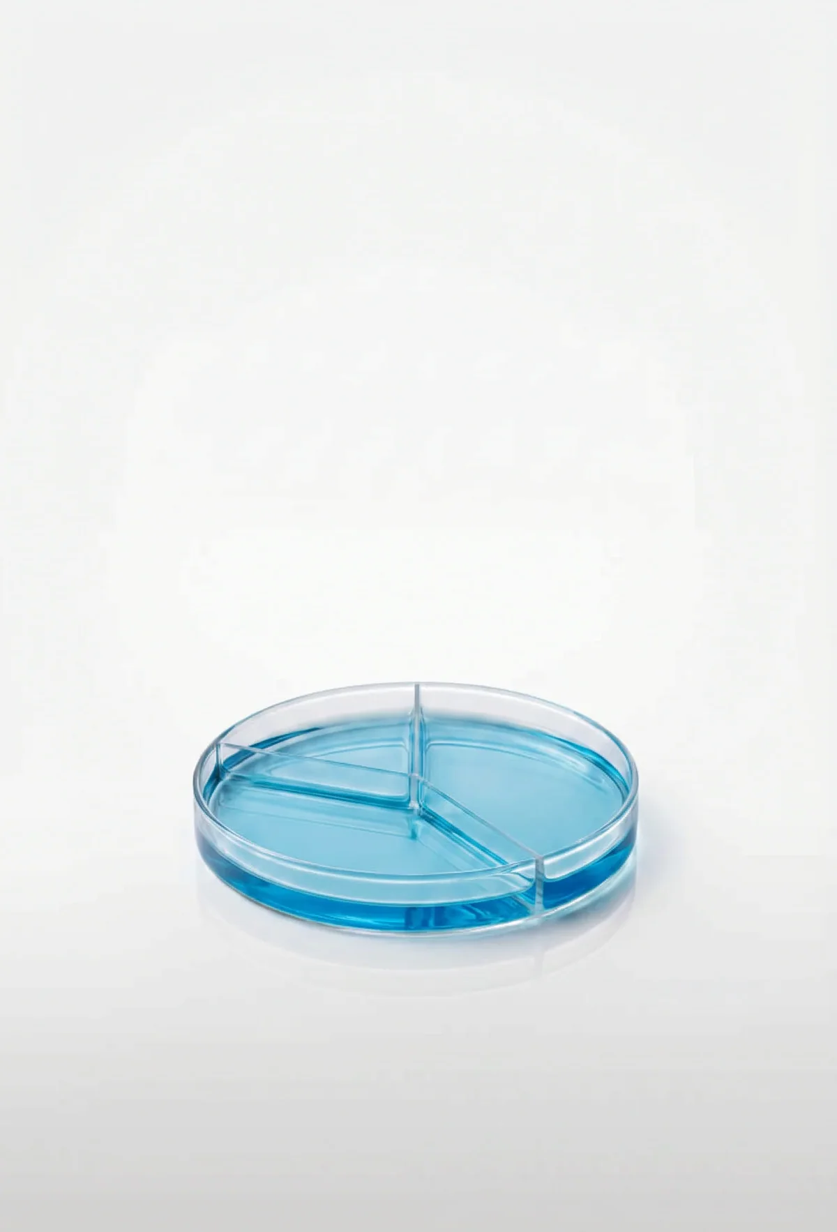 Textura azul em recipiente transparente de laboratório