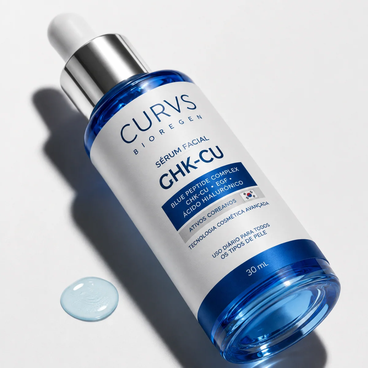 Detalhe do frasco CURVS BIOREGEN sobre fundo claro